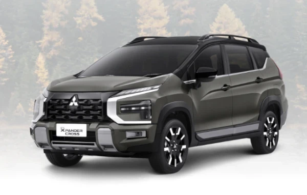 Mitsubishi New Xpander Cross Tebet Jakarta Front